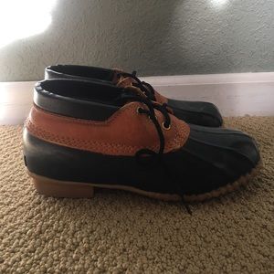 Eddy Bauer water proof ankle cut booties.