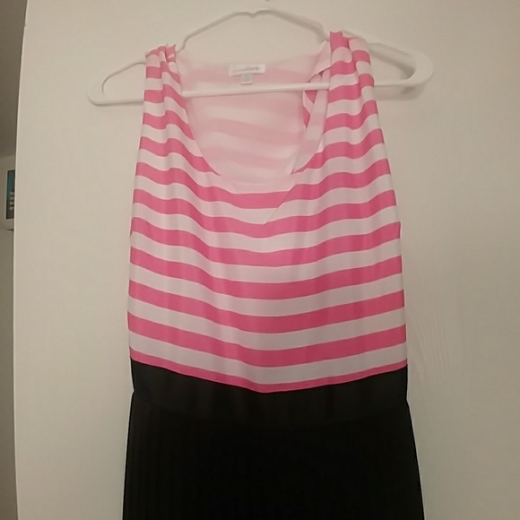 Maxi Dress - Picture 2 of 4