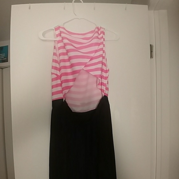 Maxi Dress - Picture 3 of 4