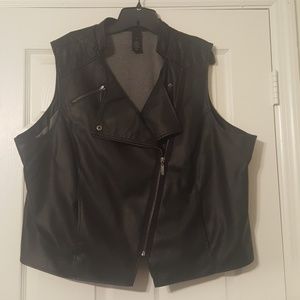 Plus size faux leather  vest