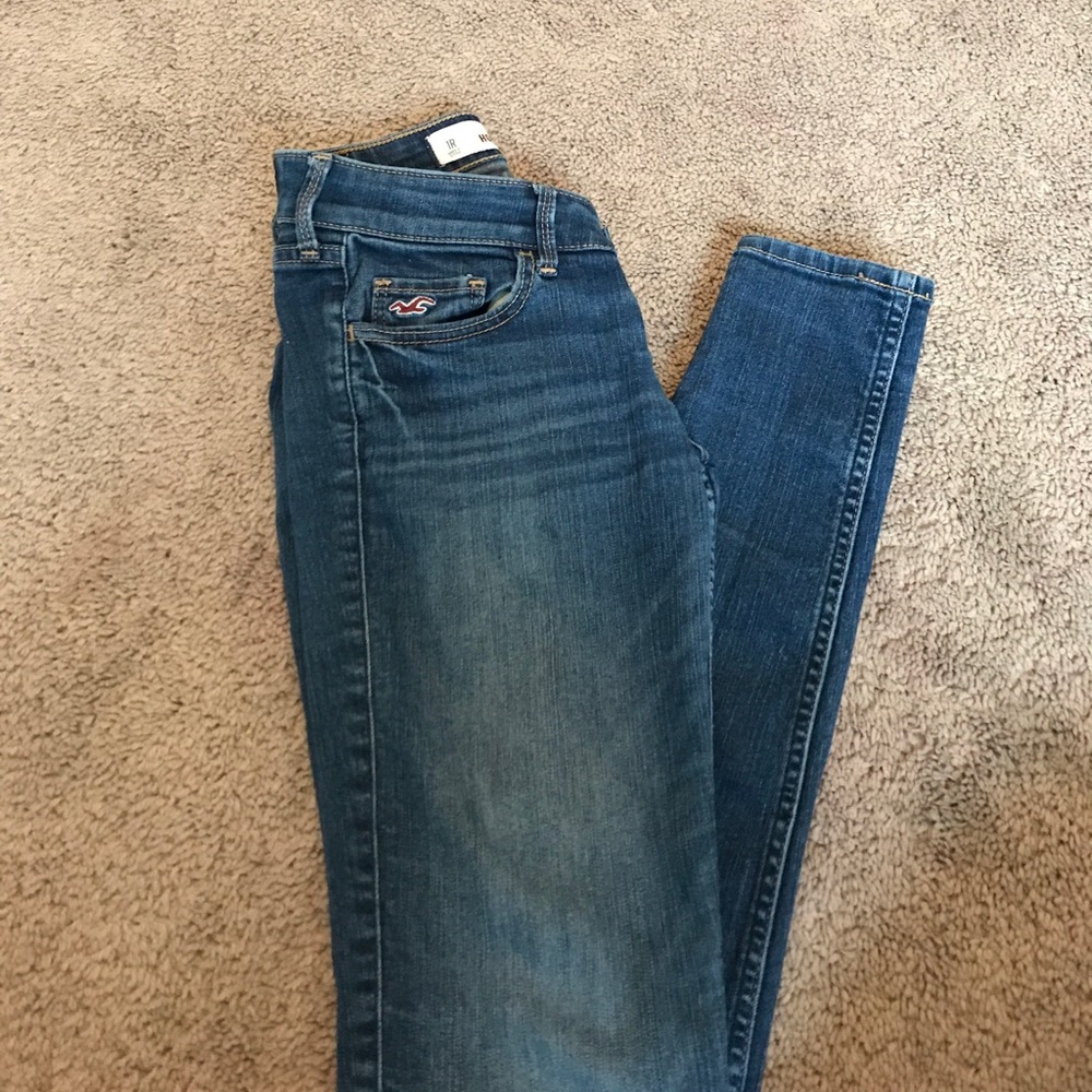 Hollister skinny jeans