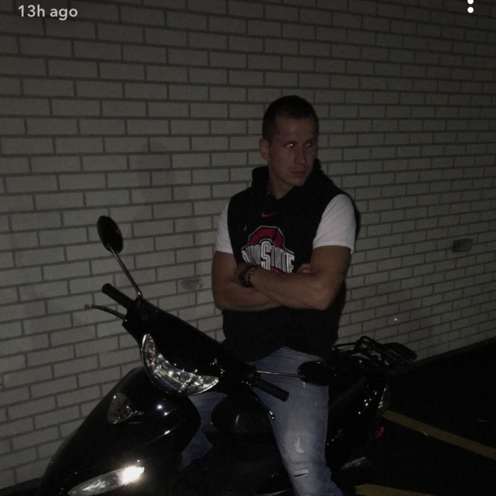 Meet your Posher, Dino