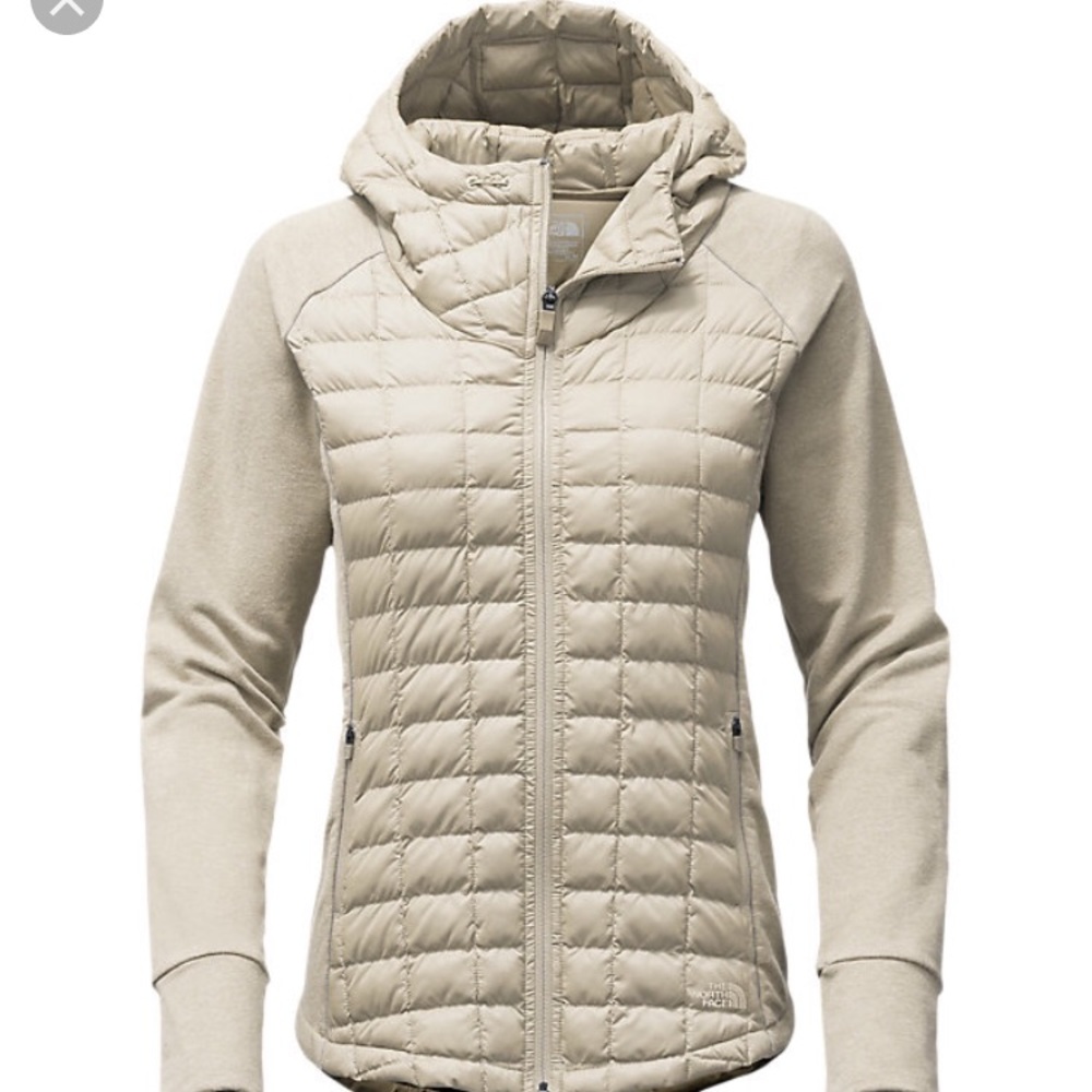 NWT — North Face Endeavor Thermoball