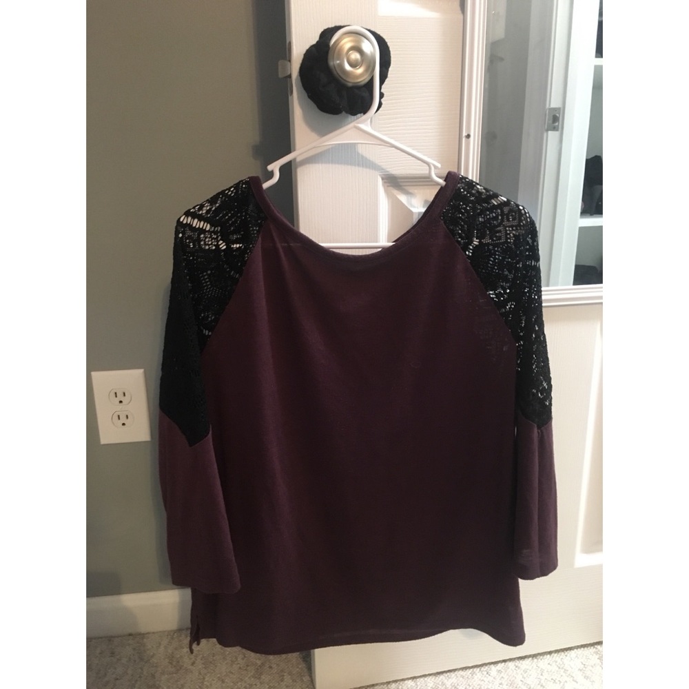 3/4 Sleeve Shirt