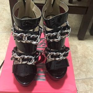 RedKiss Black Platform Stiletto Heels Sz.9