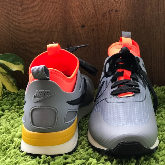 NWT Air Pegasus 89 Tech SI grey/orange WMNS - Picture 4 of 8