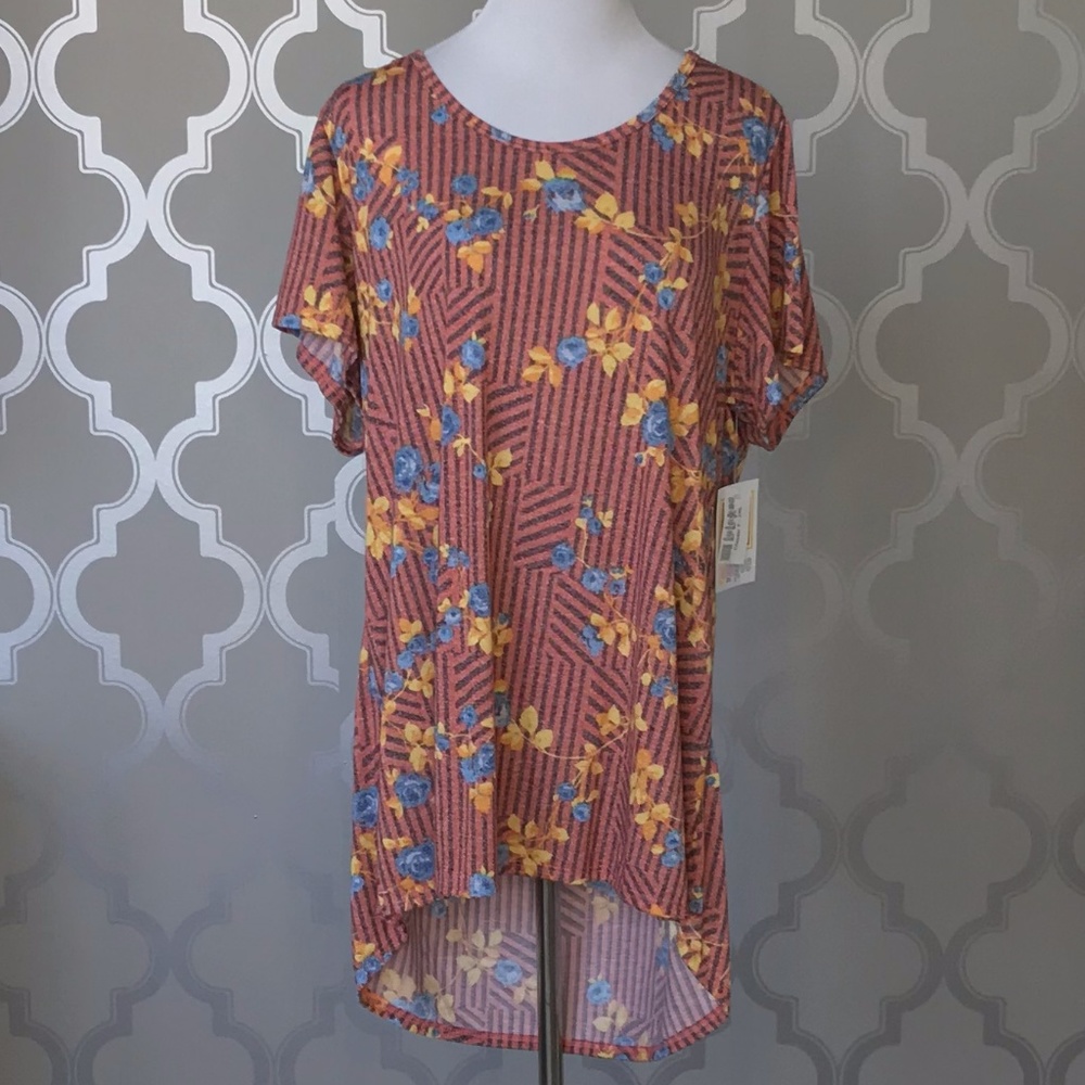 NWT 2XL LuLaRoe Classic T BRAND NEW!