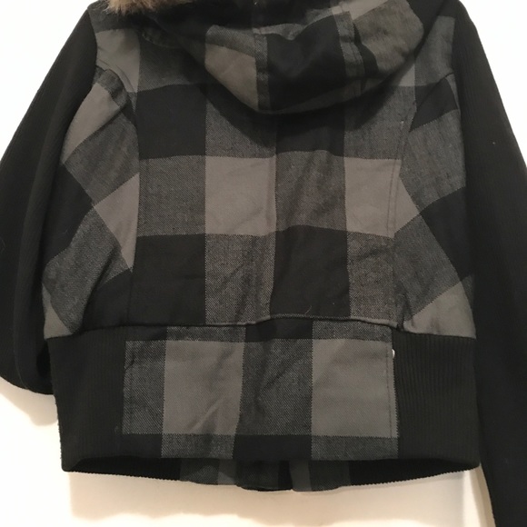 Jacket - Picture 2 of 3