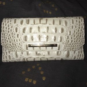 Brahmin wallet