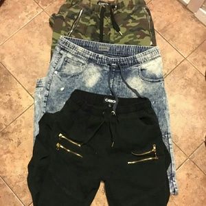 Bundle 3 men joggers size L