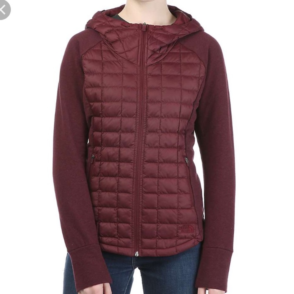 NWT — Womens North Dace Endeavor Thermoball jacket