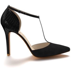 Pointed Toe d'Orsay Pump with T-Bar Strap NWT