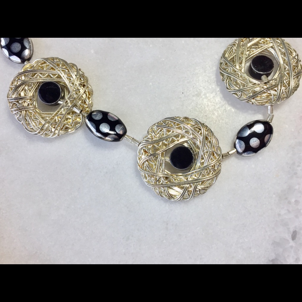 🖤Artisan Polka Dot Wire Nest Necklace🖤