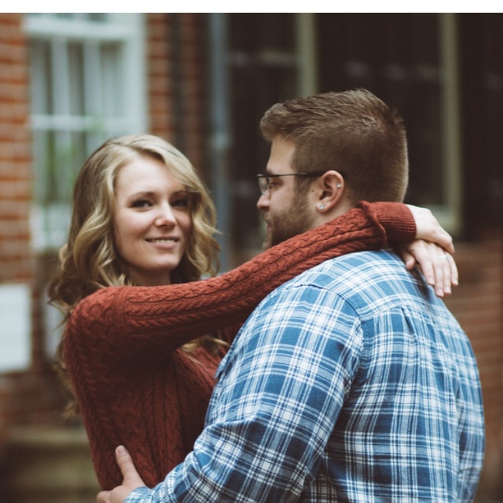 Meet your Posher, Hillary