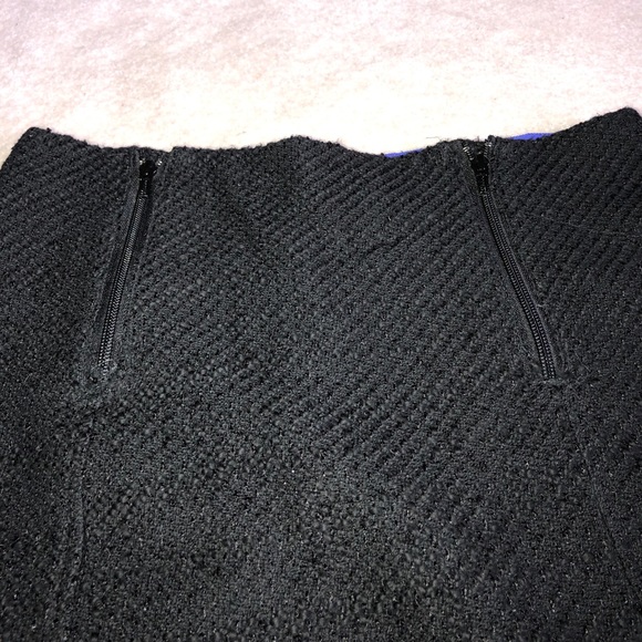 LOFT Skirt - Picture 2 of 4