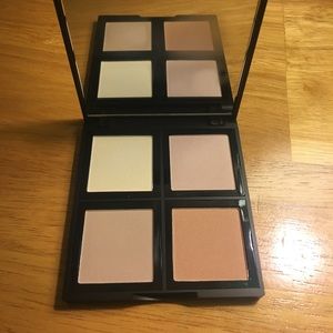Elf illuminating Palette