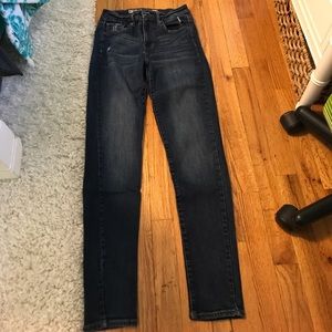 High waisted skinny jeans