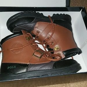 Kids boots