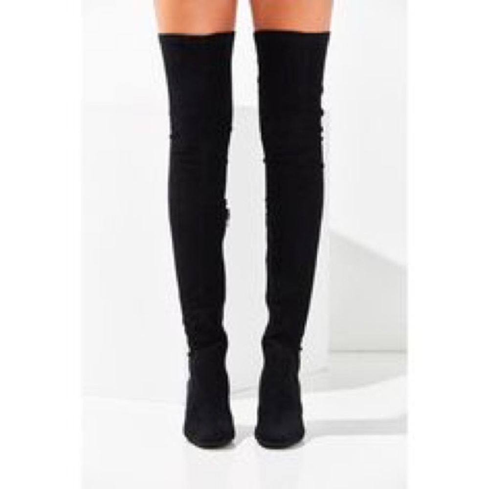 Brand new, never worn Steve Madden Larah boots.