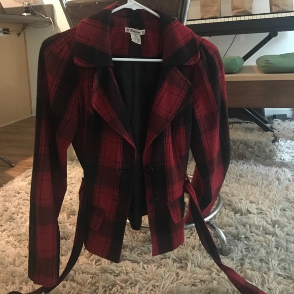 Red plaid jacket - Picture 3 of 3