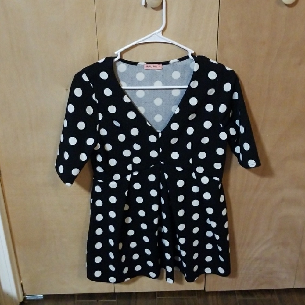 Hello Miz polka dotted peplum maternity top