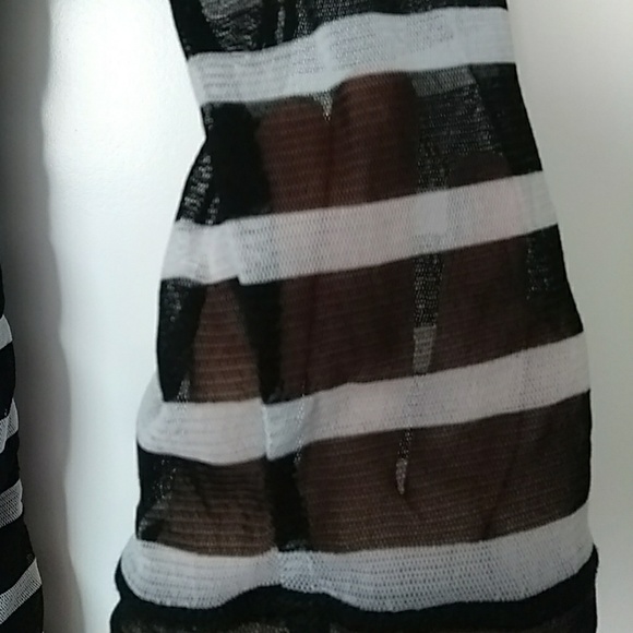 Gorgeous Blouse! - Picture 6 of 7