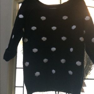 Sweater with sparkely materijal