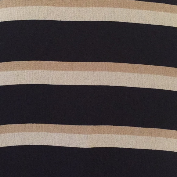 Ann Taylor Blouse - Picture 3 of 6