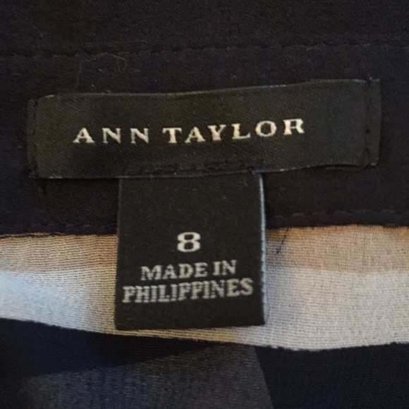 Ann Taylor Blouse - Picture 4 of 6