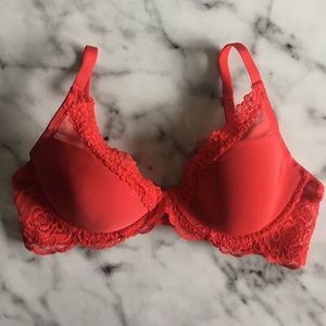 Red ❤️ Lace 💋 Bra