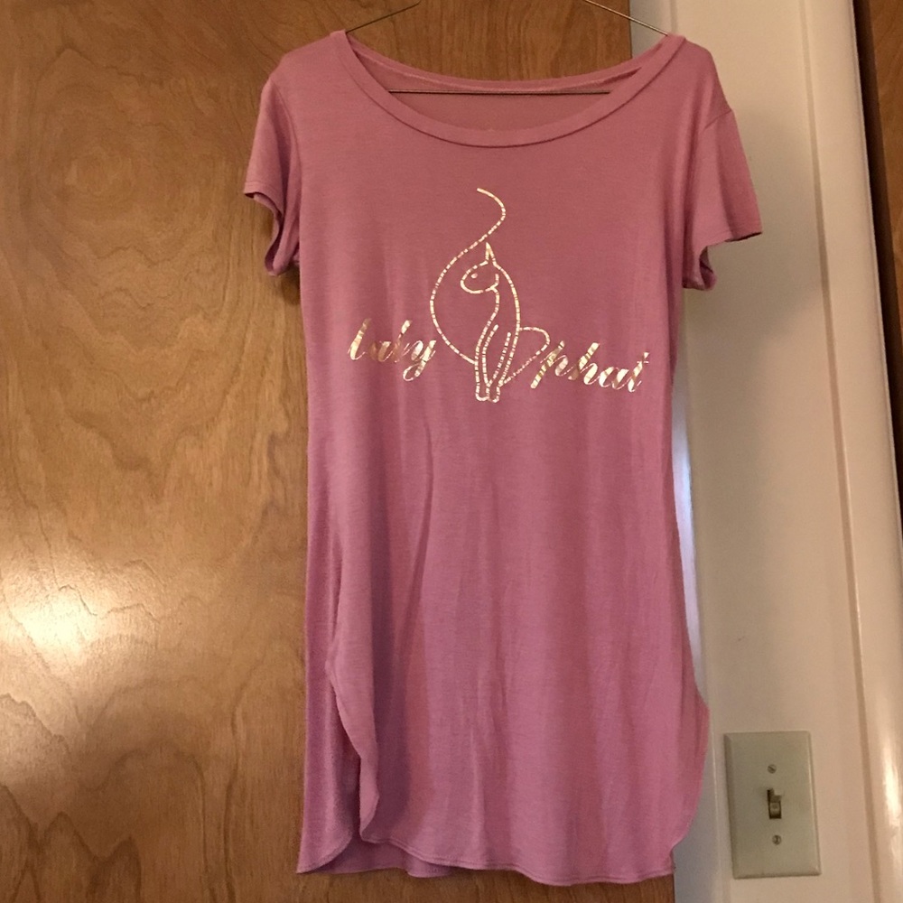 Baby phat sz m pink tee shirt. NWOT