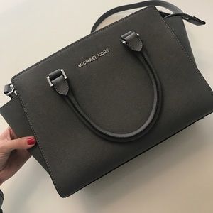Michael Kors Selma Medium Satchel