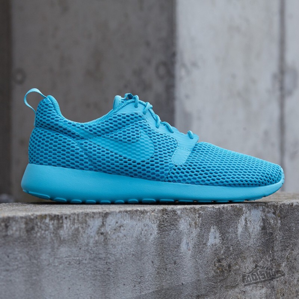 🌸SOLD🌸 Nike Roshe One Hyperbreathe