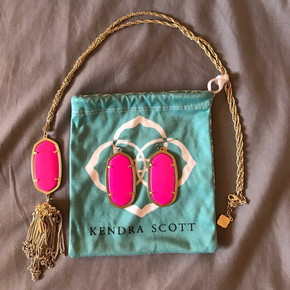 Kendra Scott Earring and Tassle Necklace Set