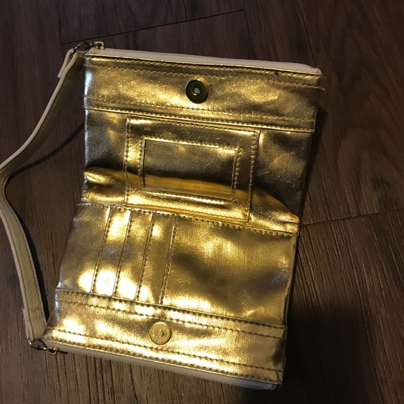 Wristlet - Picture 3 of 4