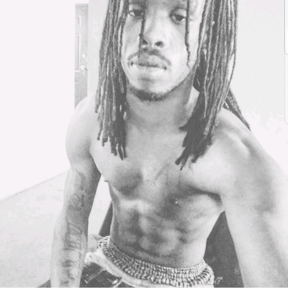 Meet your Posher, Tyrone