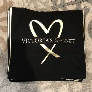 Victoria secret tote