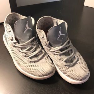 Jordan Reveal- Cool Grey