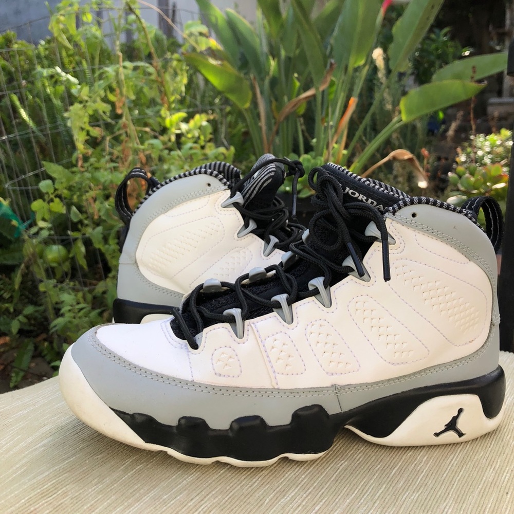 Jordan 9 Baron youth size 4.5y used