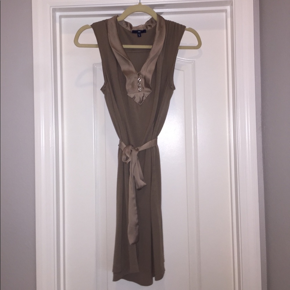 Gap sleeveless taupe cotton dress