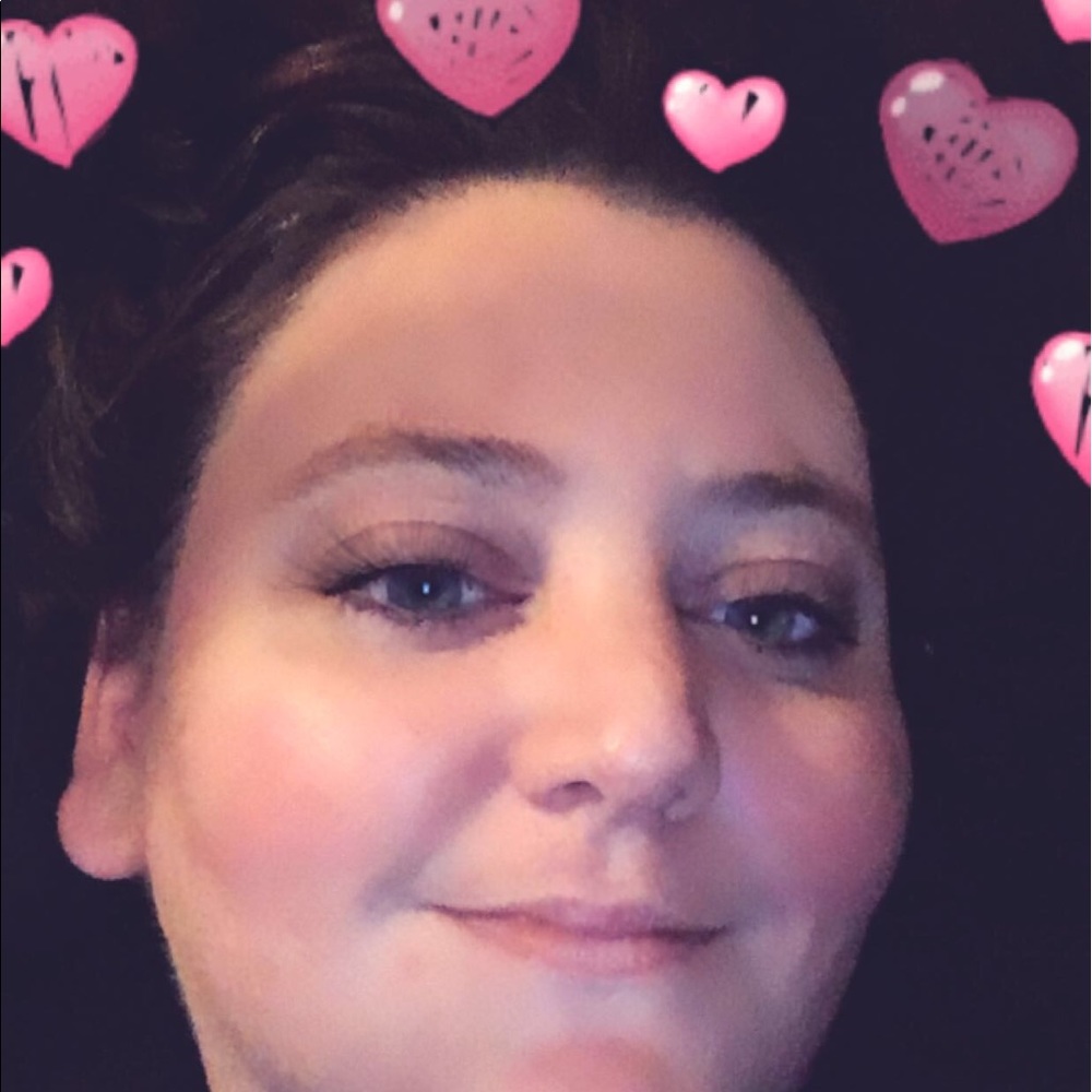 Meet your Posher, Kimberly