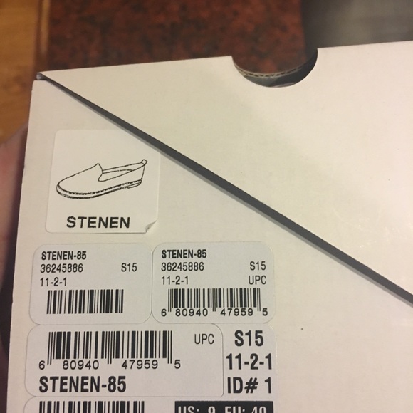 🌺ALDO Gold Leather espadrilles🌺 - Picture 6 of 8