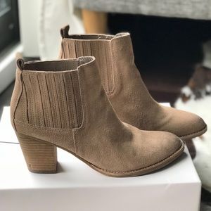 Dolce Vita Booties! Will ship next day!