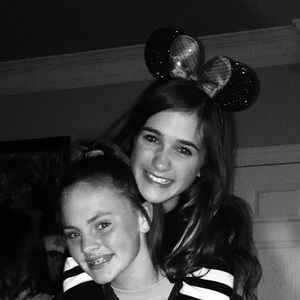 Meet your Posher, Avery