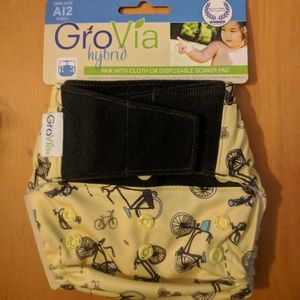 Grovia cloth diaper set