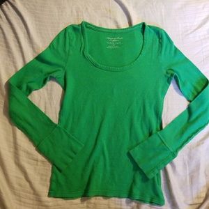 Simple long sleeve shirt