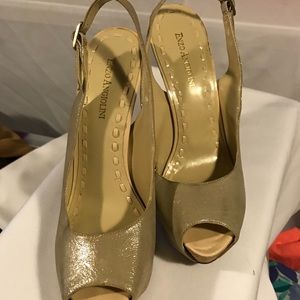 Enzo Angiolini platform peep toe heels