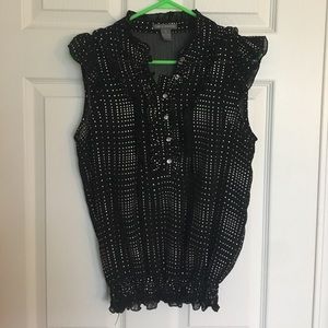 M Isabella Rodriguez ruffles top