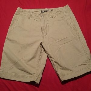 Men's EUC Khaki Flat Front Shorts Size 32