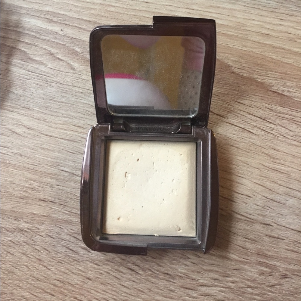 Hourglass powder and stila blush